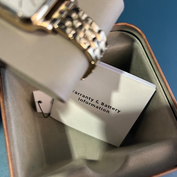 Colleen Three-Hand Gold Tone Stainless Steel Fossil Watch - Picture 3 of 4